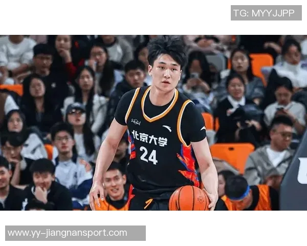 媒体人透露管子煜退学北大加盟广州下赛季将有机会在一线队出战