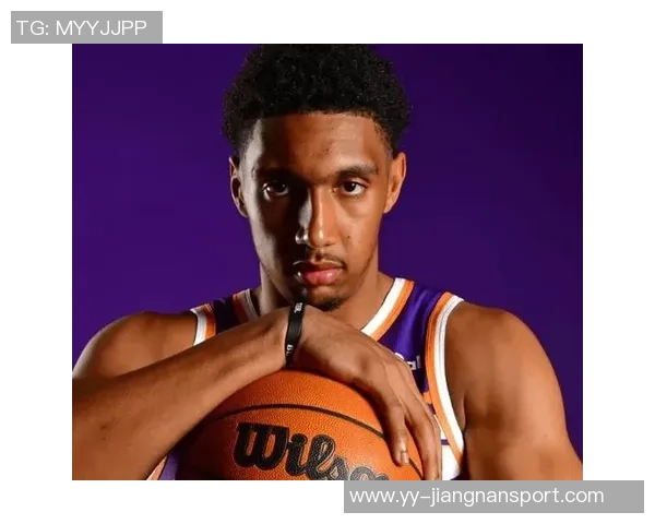 太阳队决定执行瑞安邓恩新秀合同第三年球队选项继续培养潜力球员 太阳队决定执行瑞安邓恩新秀合同第三年球队选项继续培养潜力球员