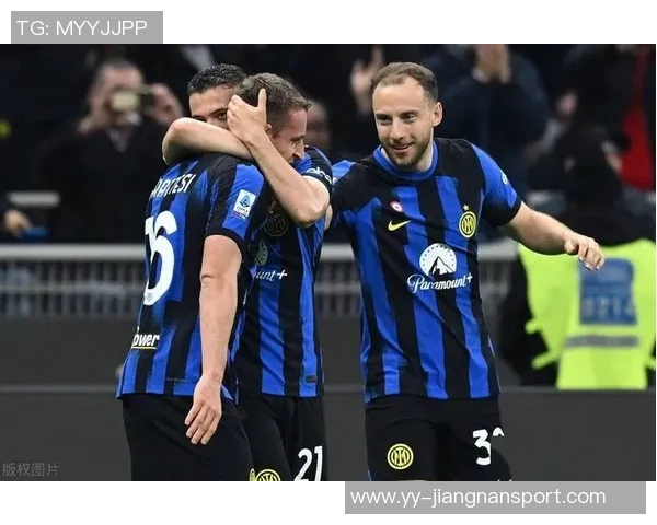 前意甲裁判解析国米点球判罚与帕夫洛维奇黄牌的合理性