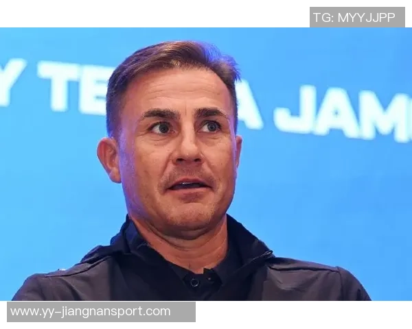 乌兹别克斯坦足协确认卡纳瓦罗及教练组抵达塔什干洽谈执教事宜 乌兹别克斯坦足协确认卡纳瓦罗及教练组抵达塔什干洽谈执教事宜