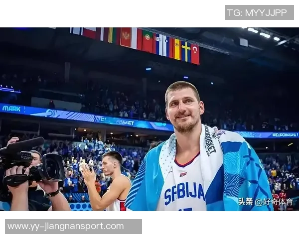 历史首次中锋对决约基奇与申京同场砍下30三双精彩瞬间回顾